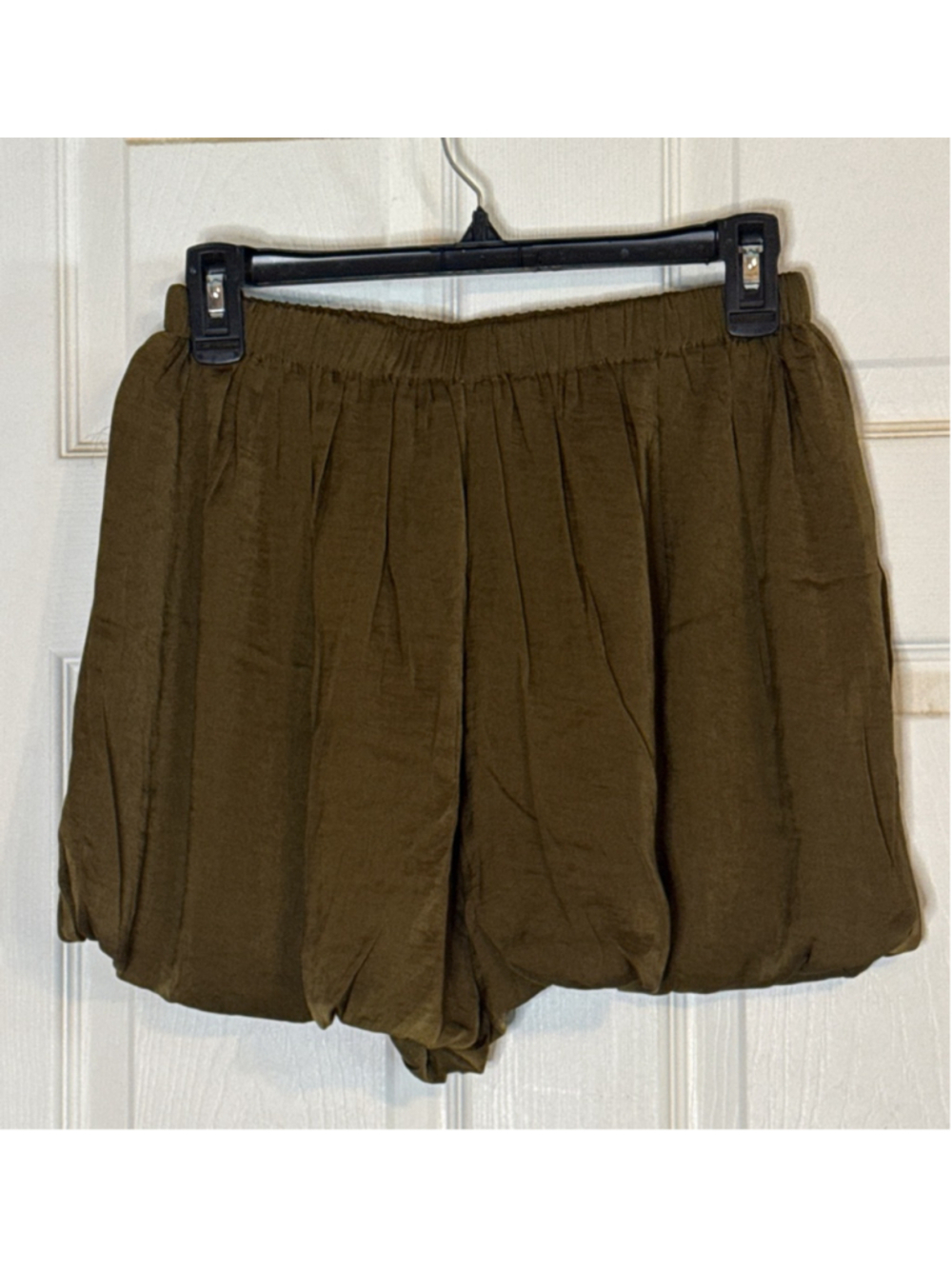 Easel Olive Green Pull-On Shorts S - Picture 2 of 3